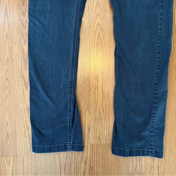 Calvin Klein Men’s Faded Dark Blue Jean Pants Size 32W 32L - Picture 3 of 11